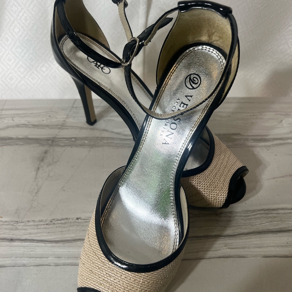 Heels/Used/imperfections